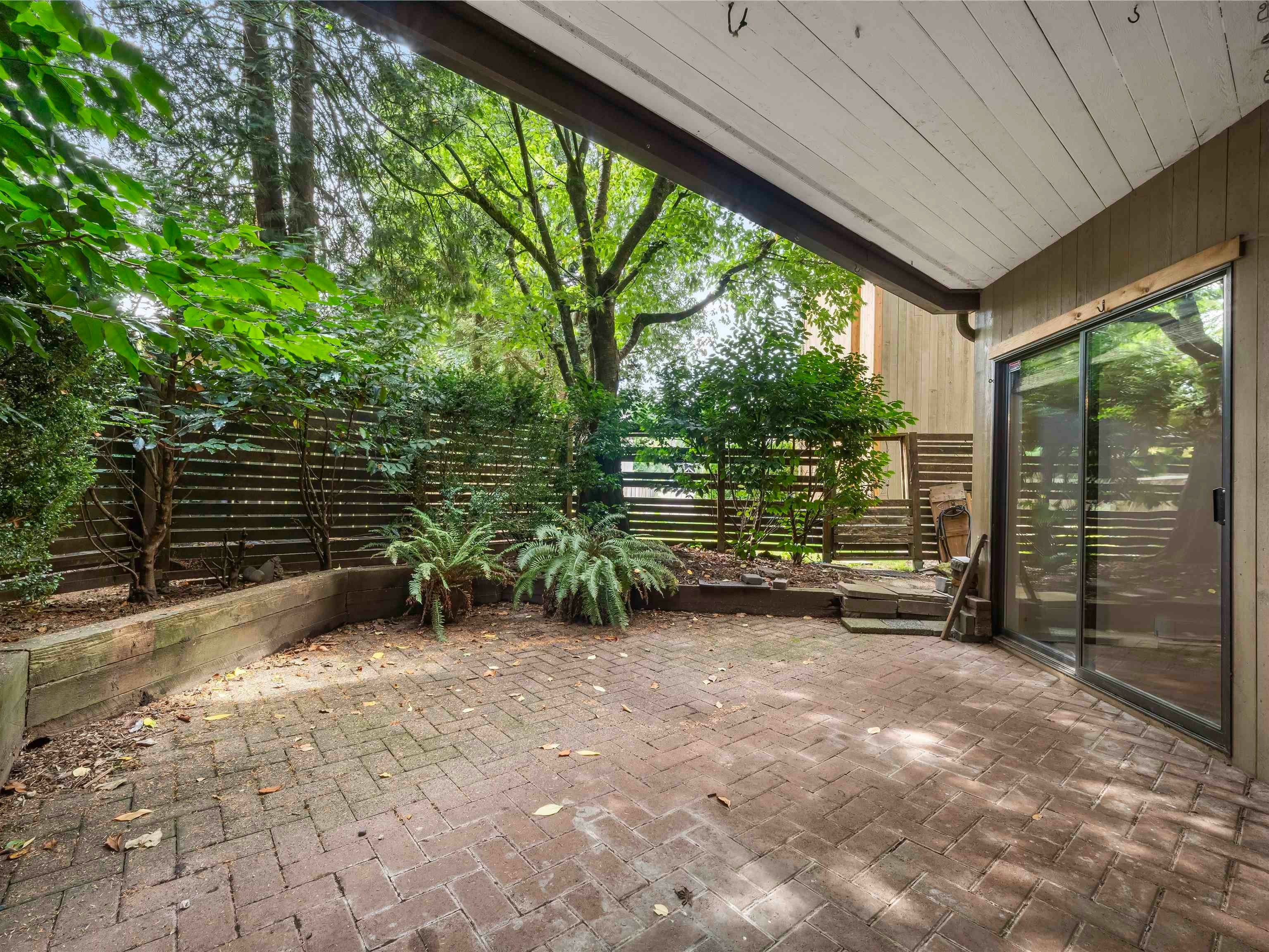 105-3191 Mountain Highway, North Vancouver, BC, V7K 2H4 - 26