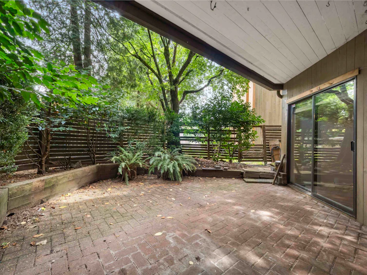 105-3191 Mountain Highway, North Vancouver, BC, V7K 2H4 - 26