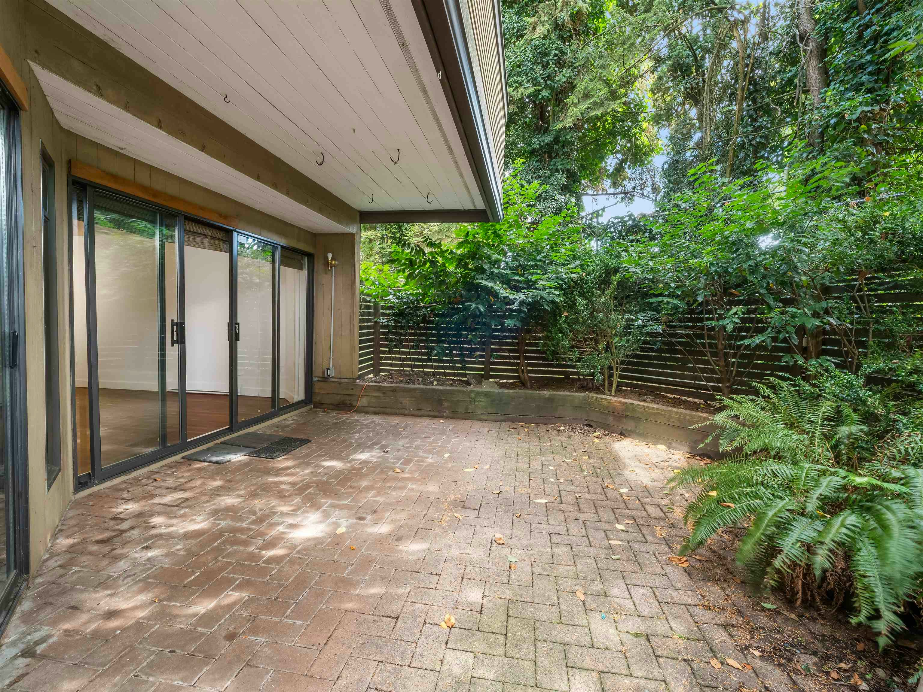 105-3191 Mountain Highway, North Vancouver, BC, V7K 2H4 - 25