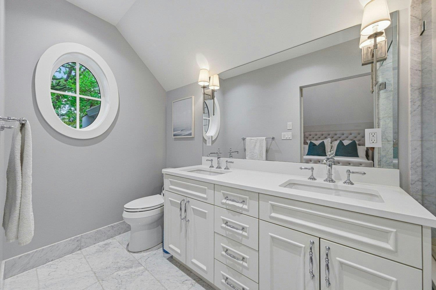 1242 E 23rd Avenue, Vancouver, BC, V5V 1Y9 - 18