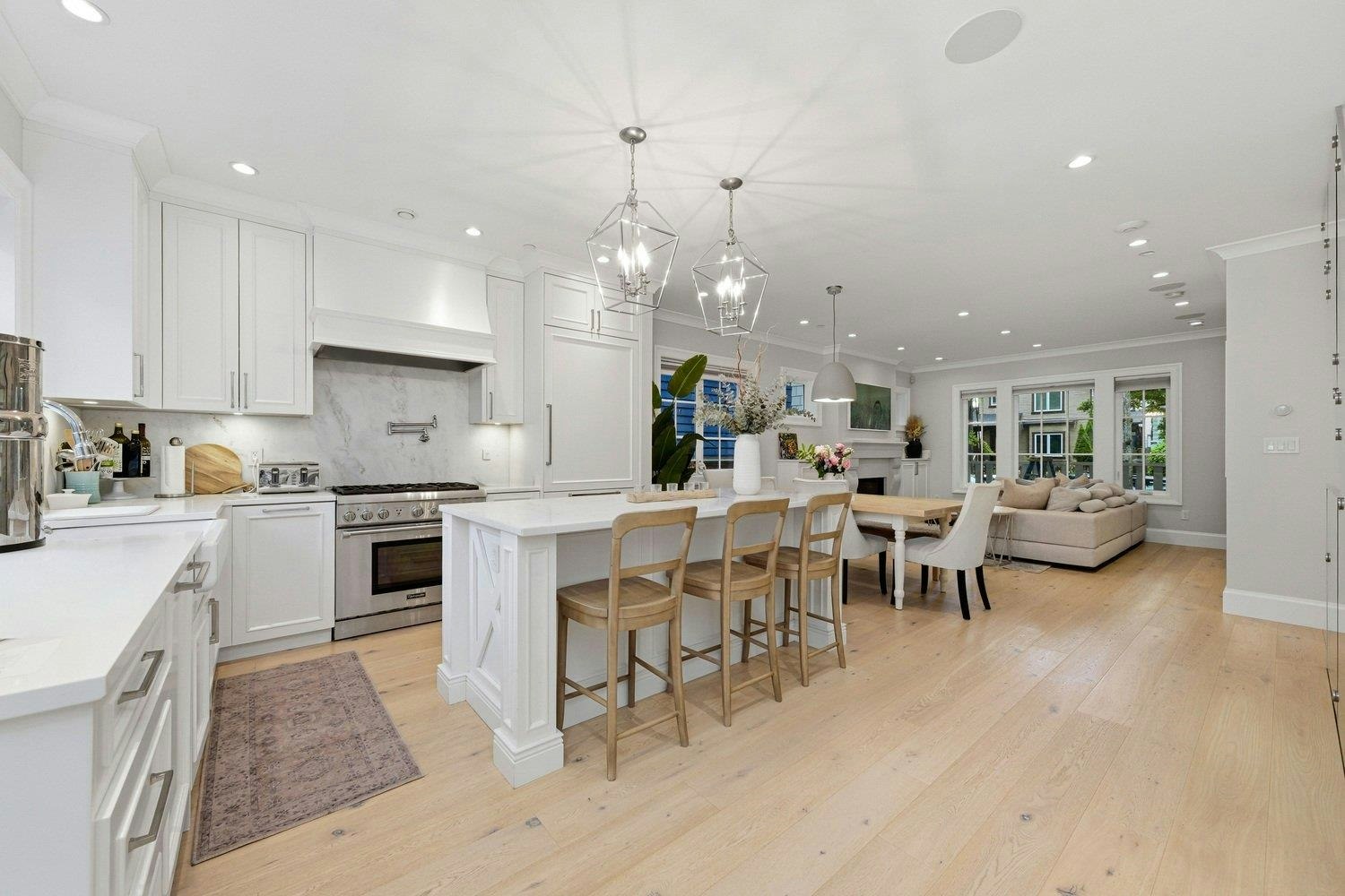 1242 E 23rd Avenue, Vancouver, BC, V5V 1Y9 - 10