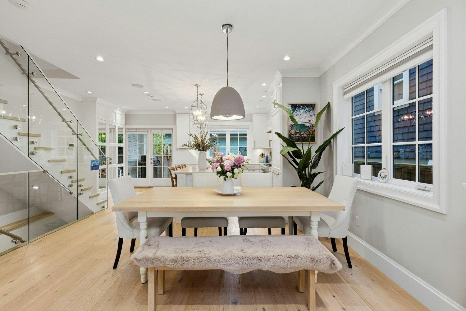 1242 E 23rd Avenue, Vancouver, BC, V5V 1Y9 - 12