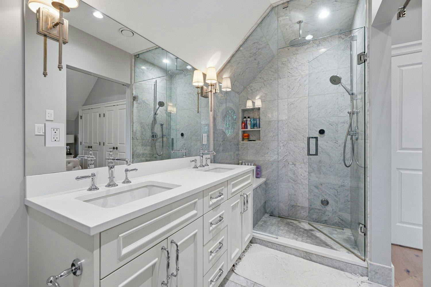 1242 E 23rd Avenue, Vancouver, BC, V5V 1Y9 - 19