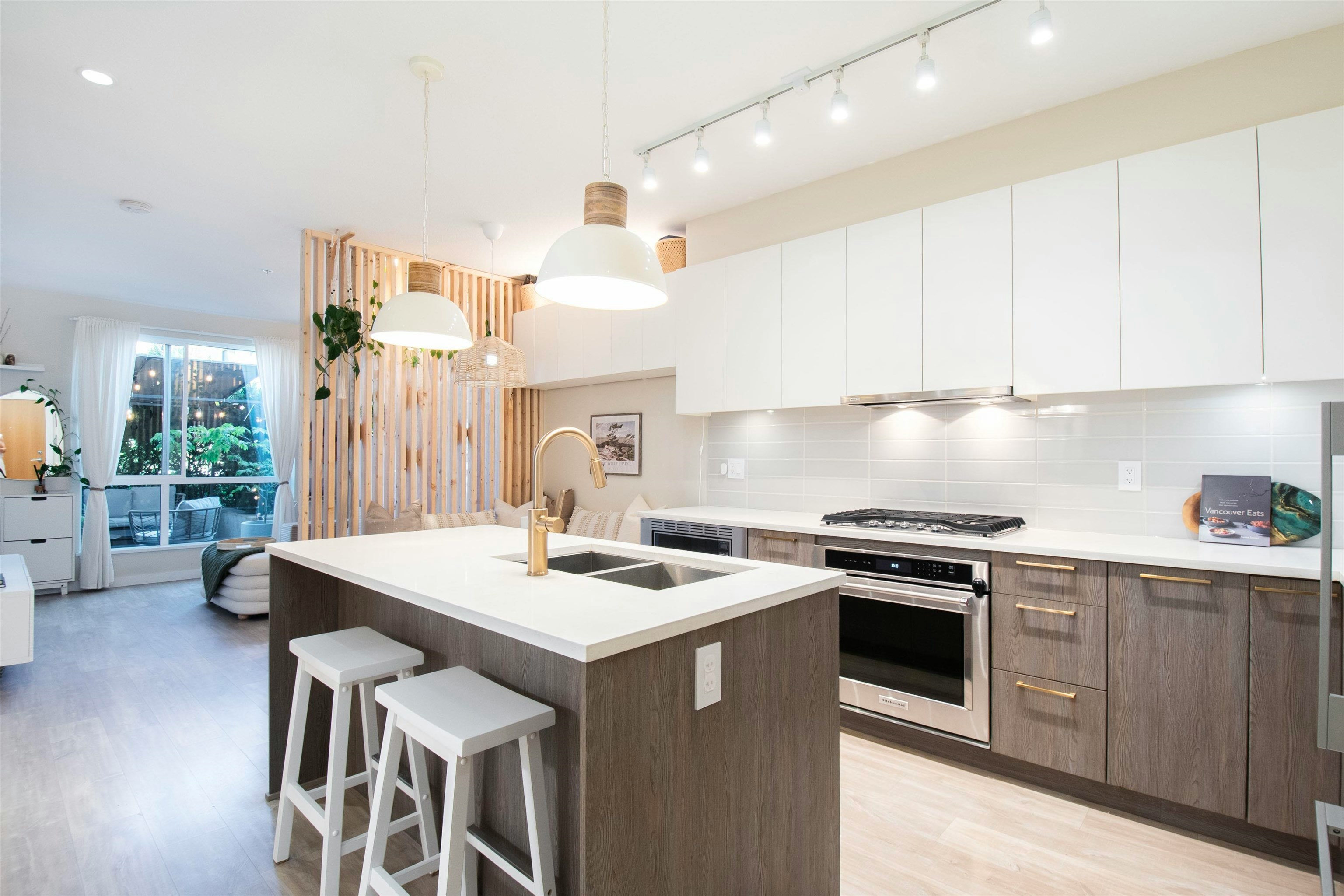 111-615 E 3rd Street, North Vancouver, BC, V7L 0G3 - 19