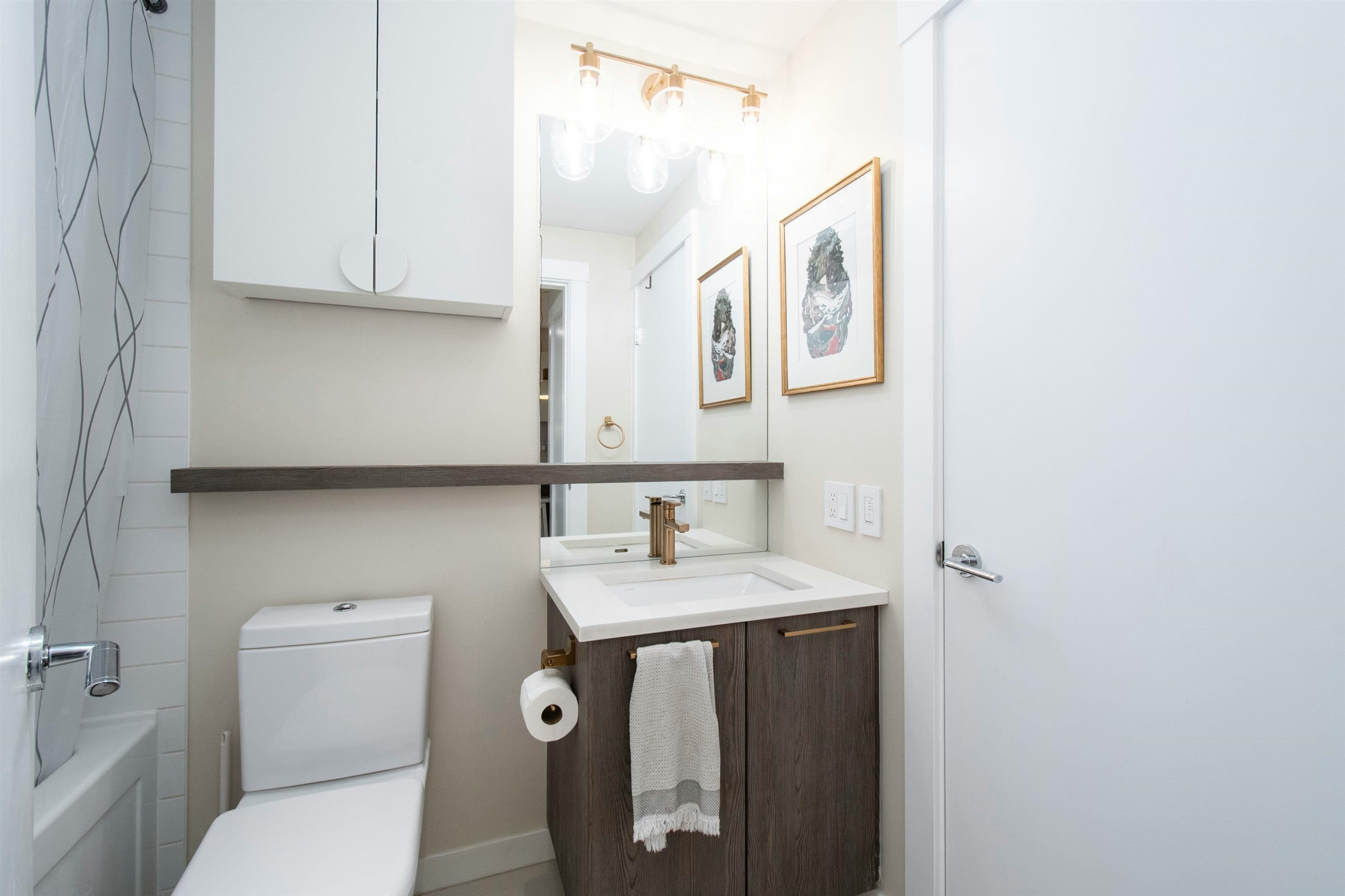 111-615 E 3rd Street, North Vancouver, BC, V7L 0G3 - 22