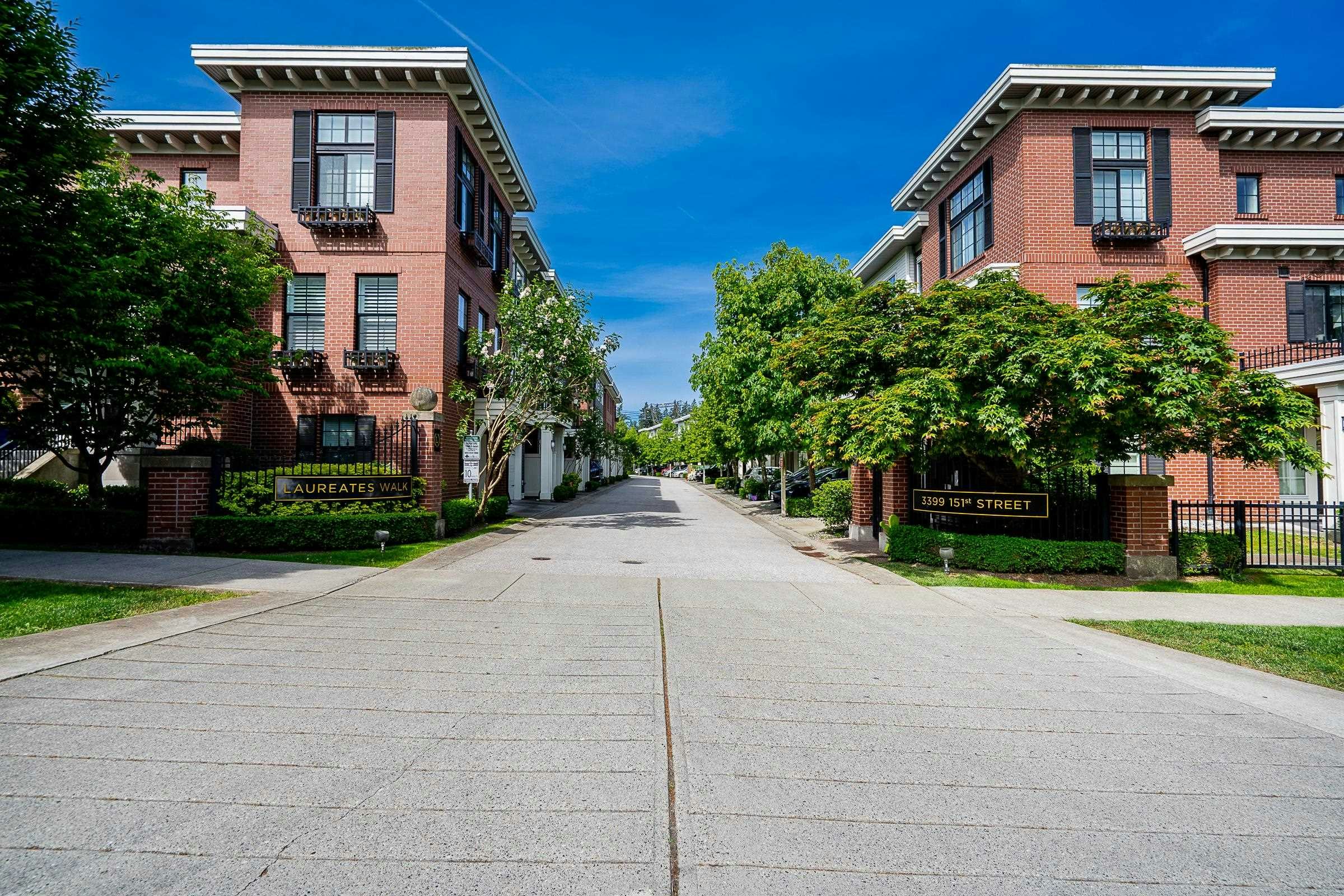 39-3399 151 Street - 2