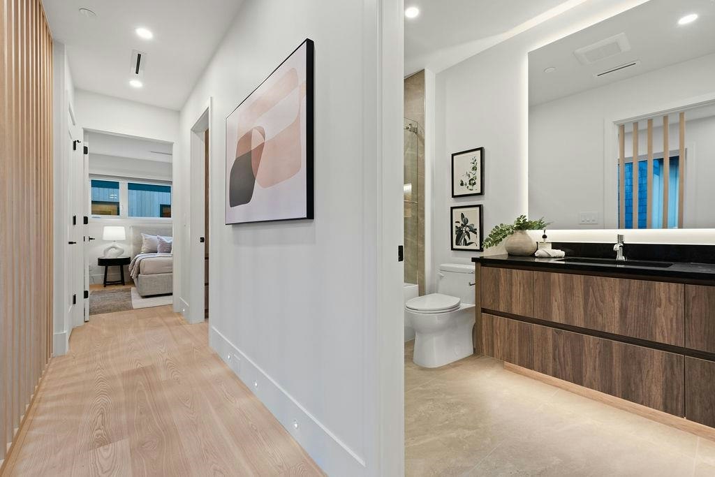 5038 Granville Street, Vancouver, BC, V6M 3B4 - 18