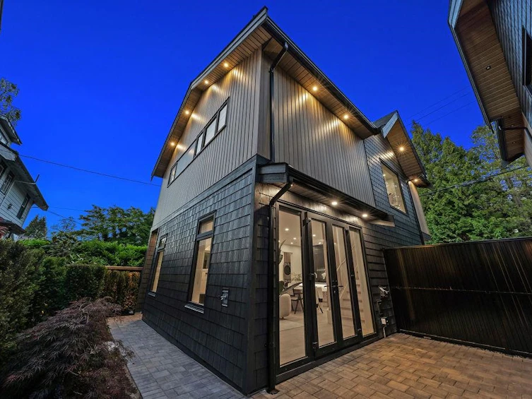 5038 Granville Street, Vancouver, BC, V6M 3B4 - 32
