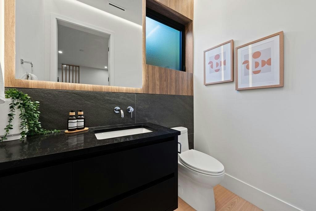 5038 Granville Street, Vancouver, BC, V6M 3B4 - 15