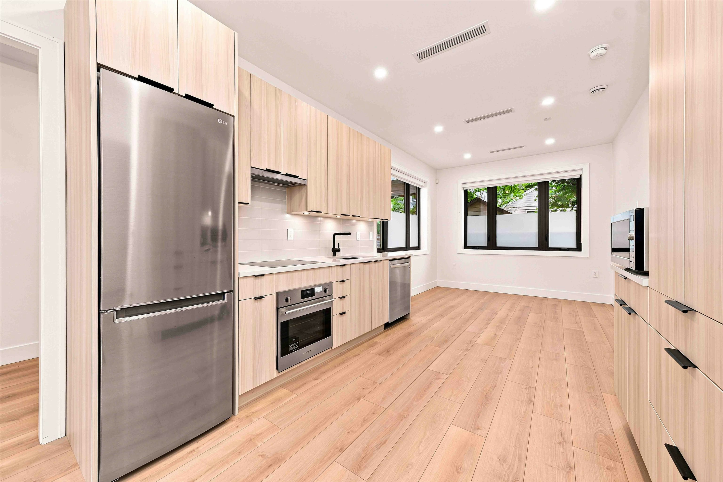6408 Vine Street, Vancouver, BC, V6M 4B1 - 38