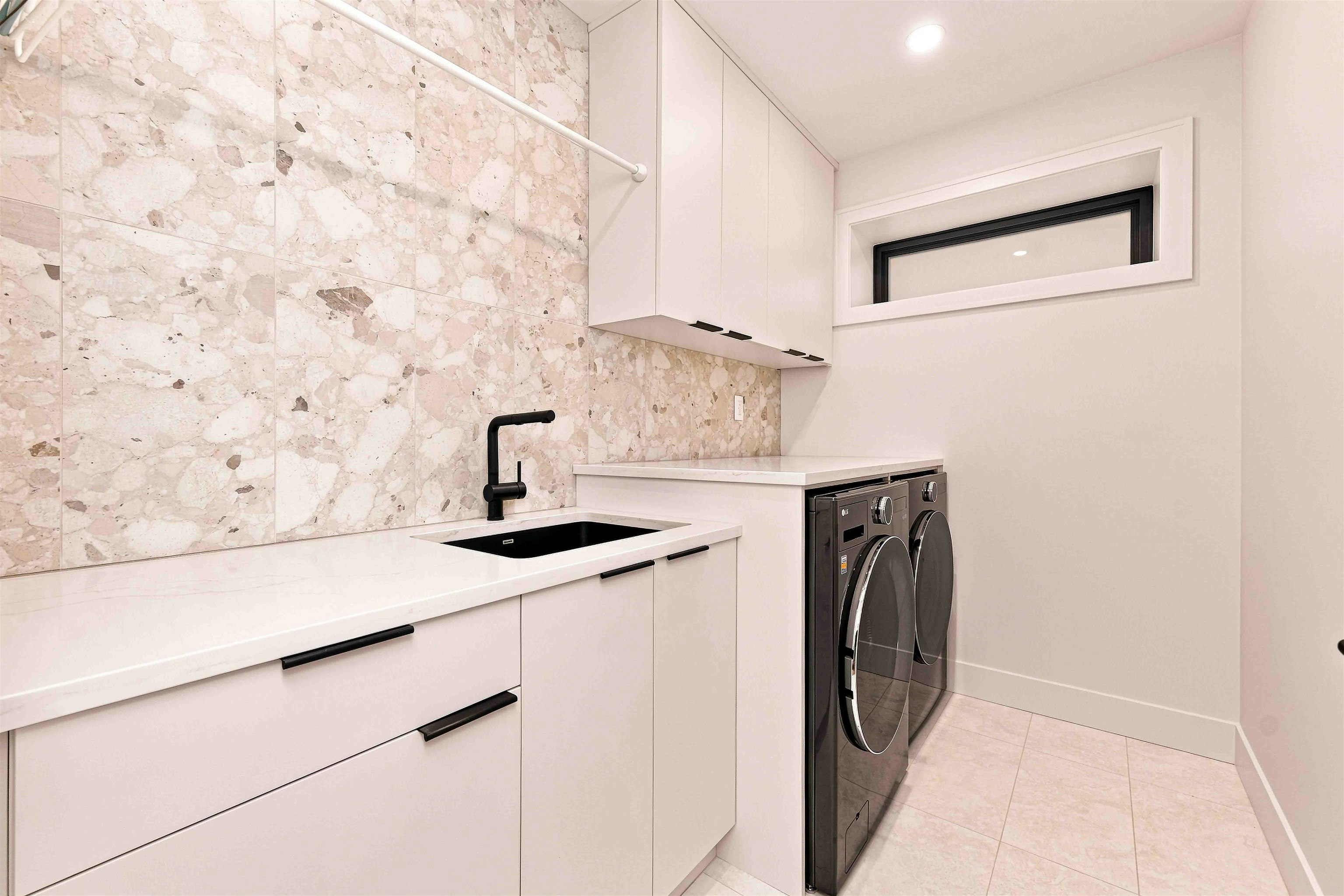 6408 Vine Street, Vancouver, BC, V6M 4B1 - 30