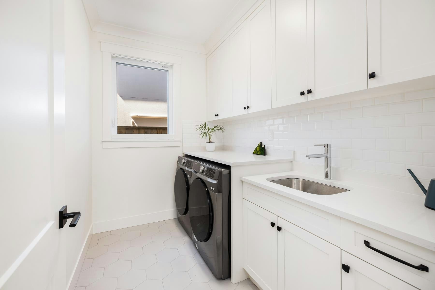 1750 Dempsey Road, North Vancouver, BC, V7K 1T4 - 19