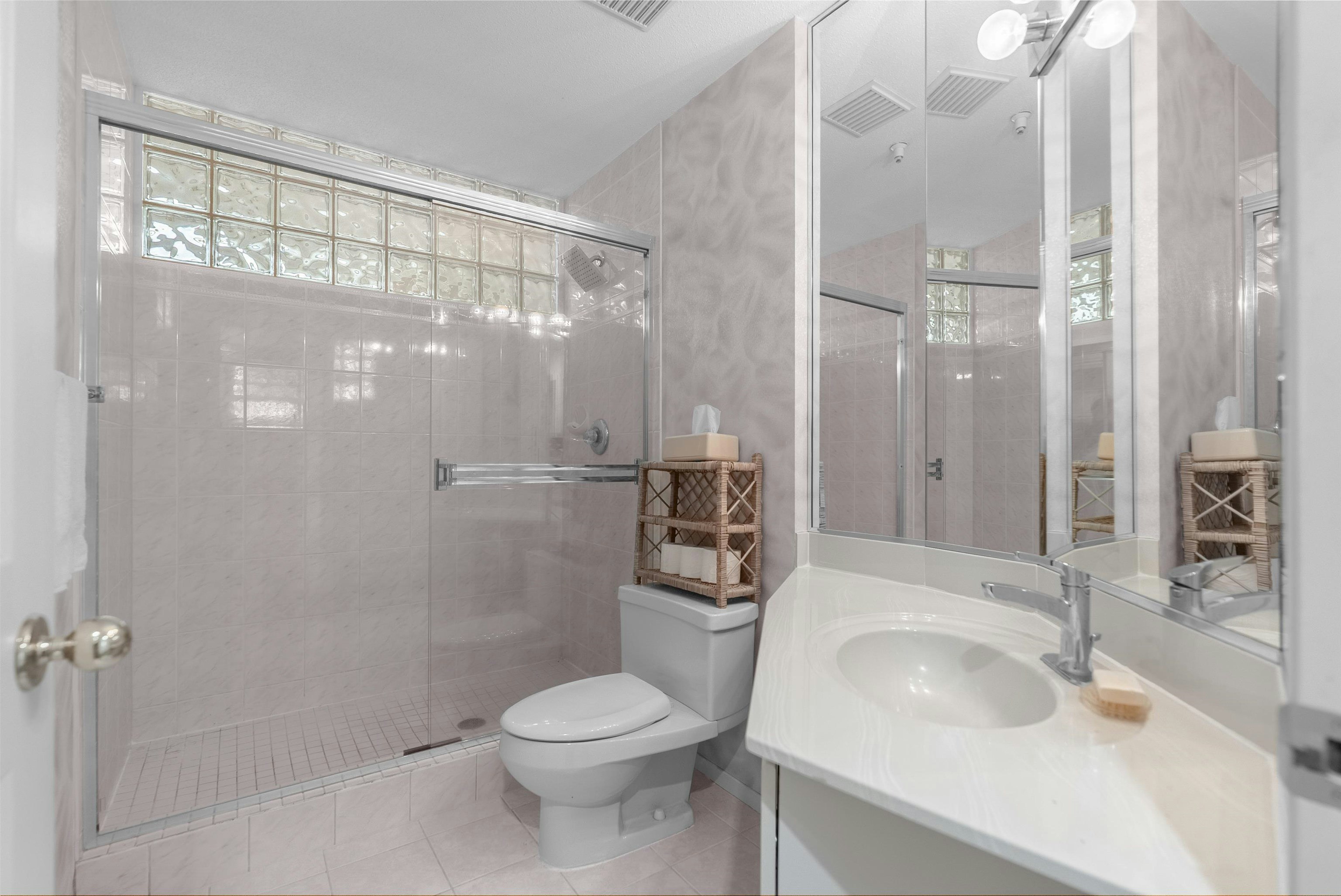 502-570 18th Street, West Vancouver, BC, V7V 3V7 - 19