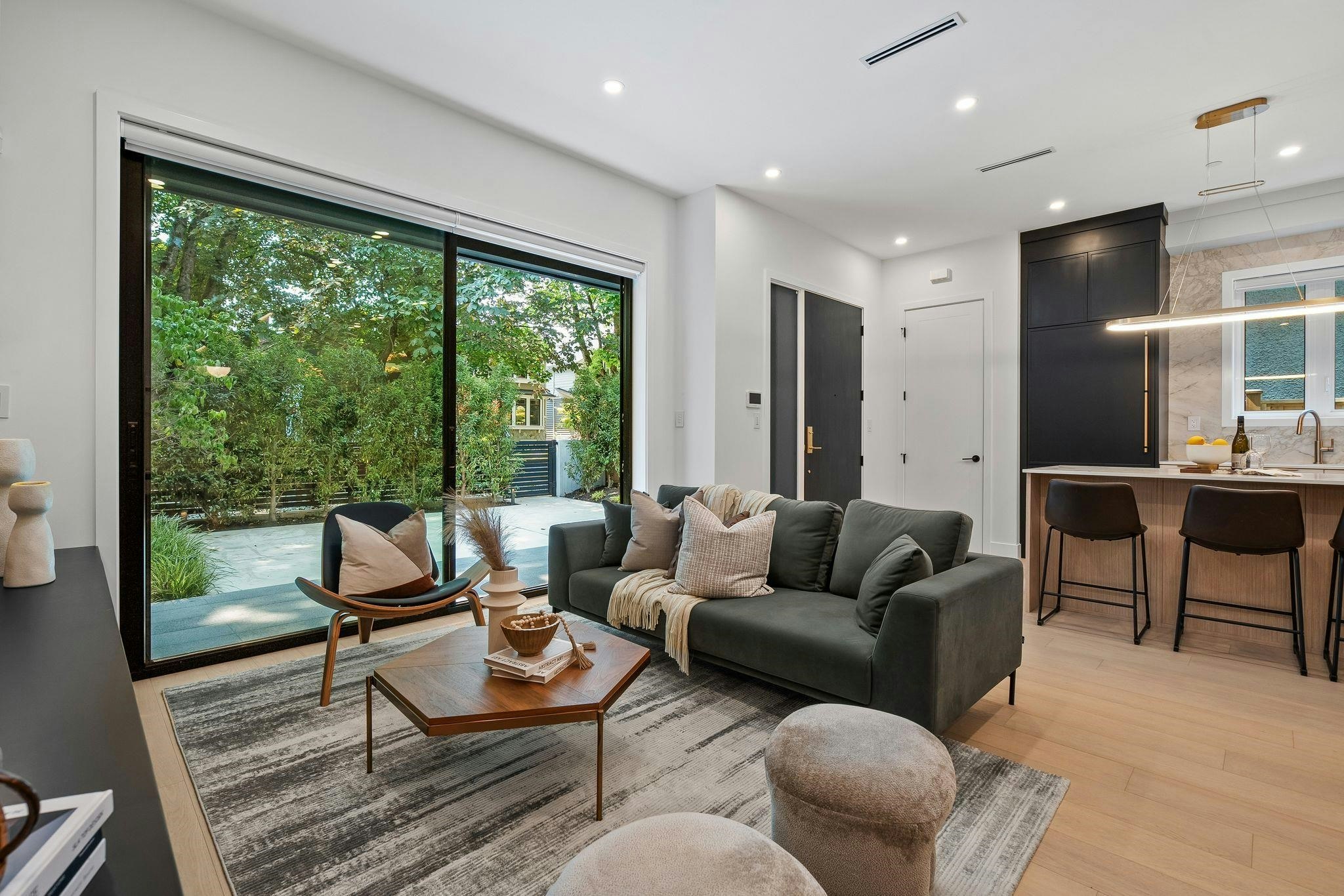 1-3255 W 13th Avenue, Vancouver, BC, V6K 2V6 - 11