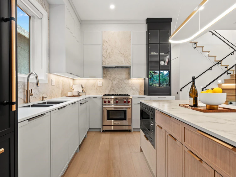 1-3255 W 13th Avenue, Vancouver, BC, V6K 2V6 - 5
