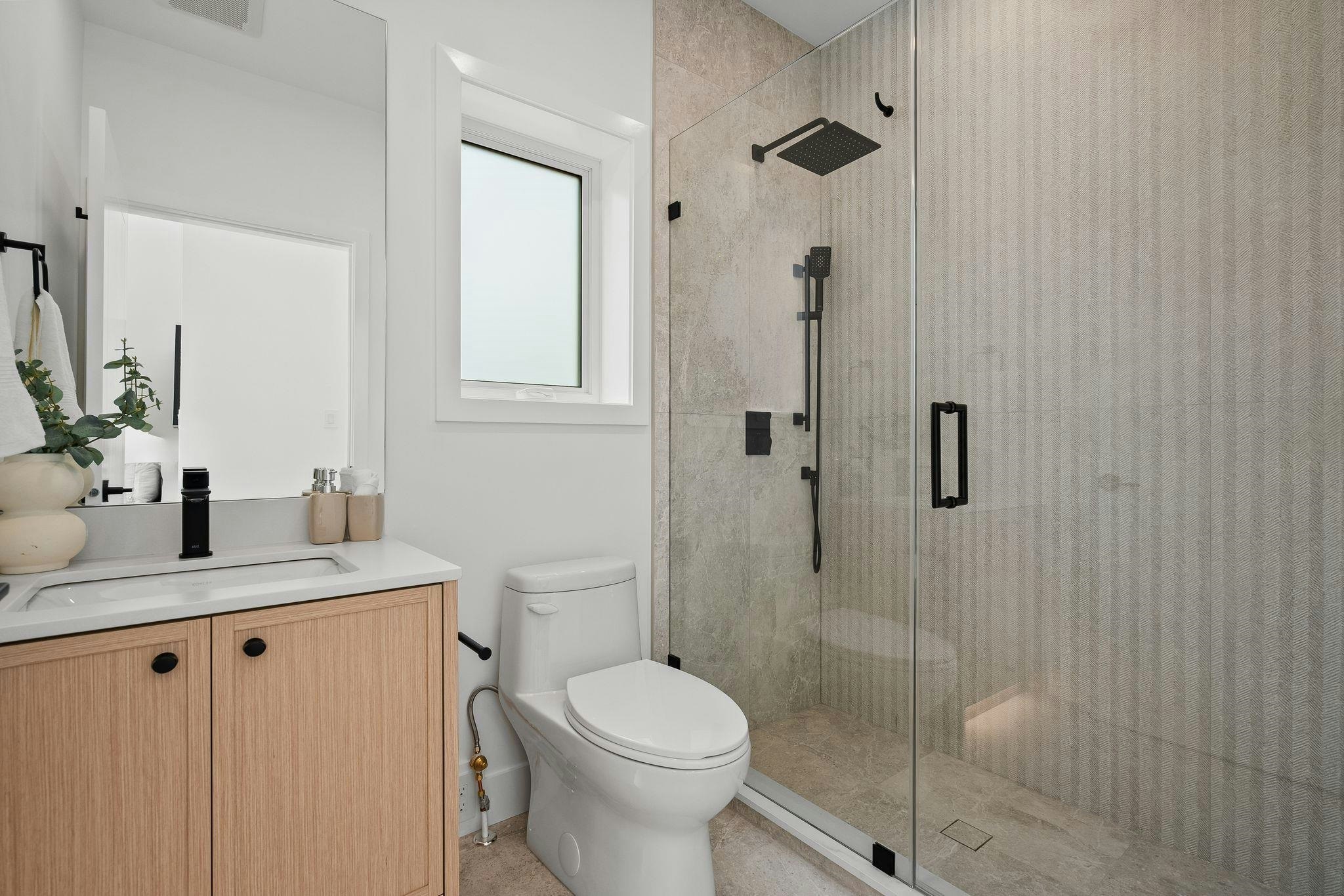 1-3255 W 13th Avenue, Vancouver, BC, V6K 2V6 - 37