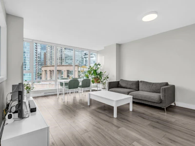 1805-788 Hamilton Street - 3