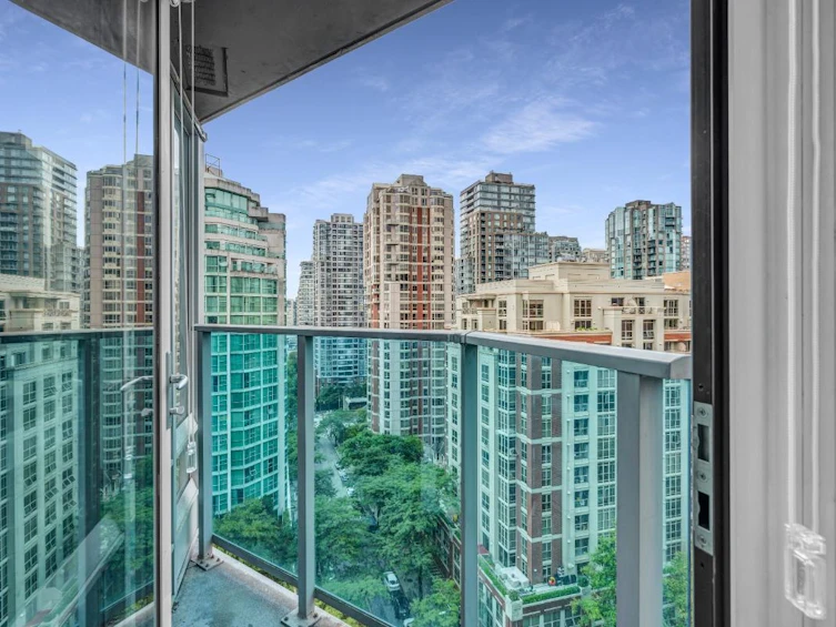 1805-788 Hamilton Street, Vancouver, BC, V6B 0E9 - 17
