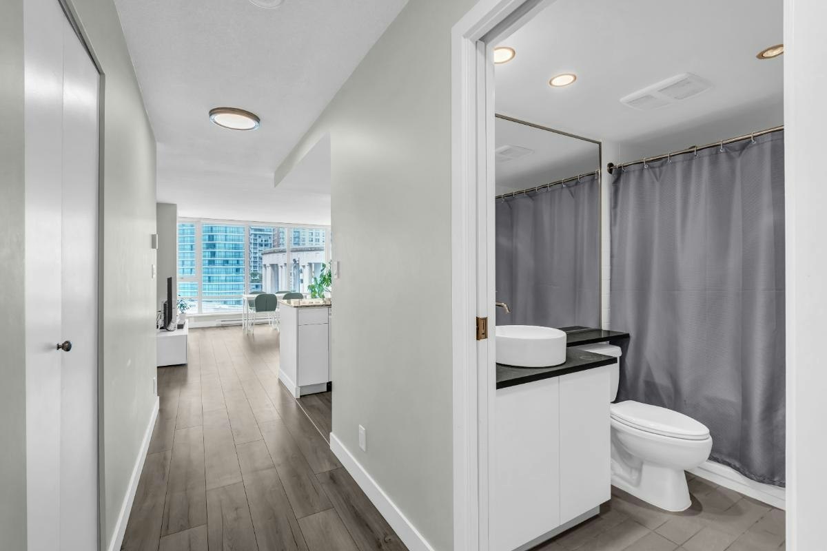 1805-788 Hamilton Street, Vancouver, BC, V6B 0E9 - 8