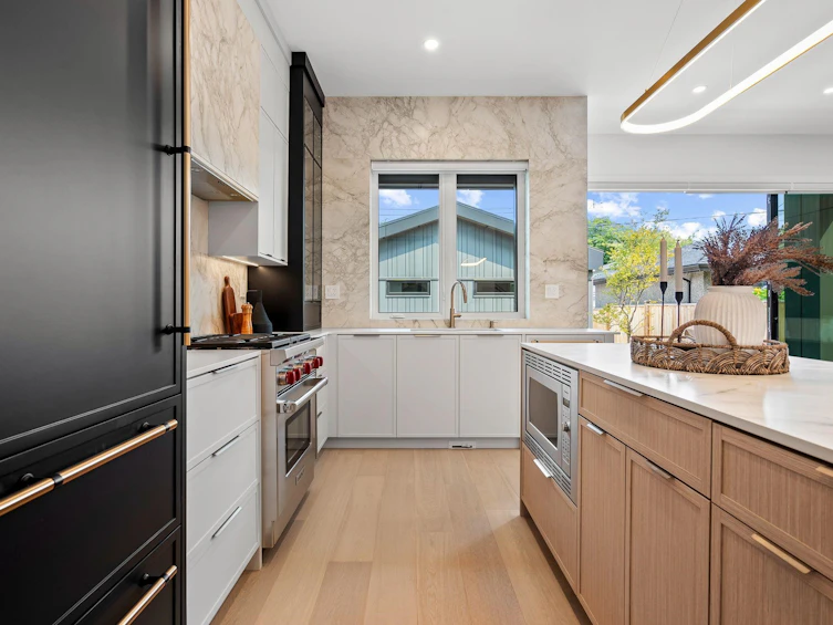 2-3255 W 13th Avenue, Vancouver, BC, V6K 2V6 - 8