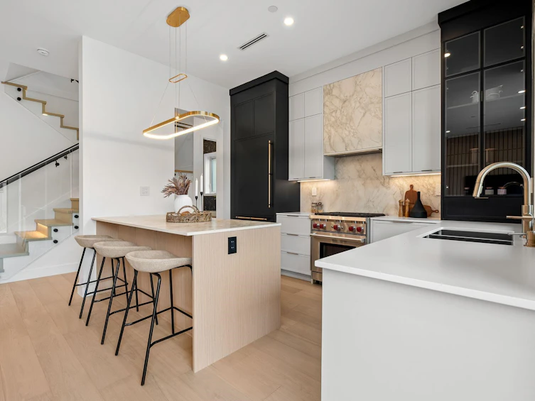 2-3255 W 13th Avenue, Vancouver, BC, V6K 2V6 - 9