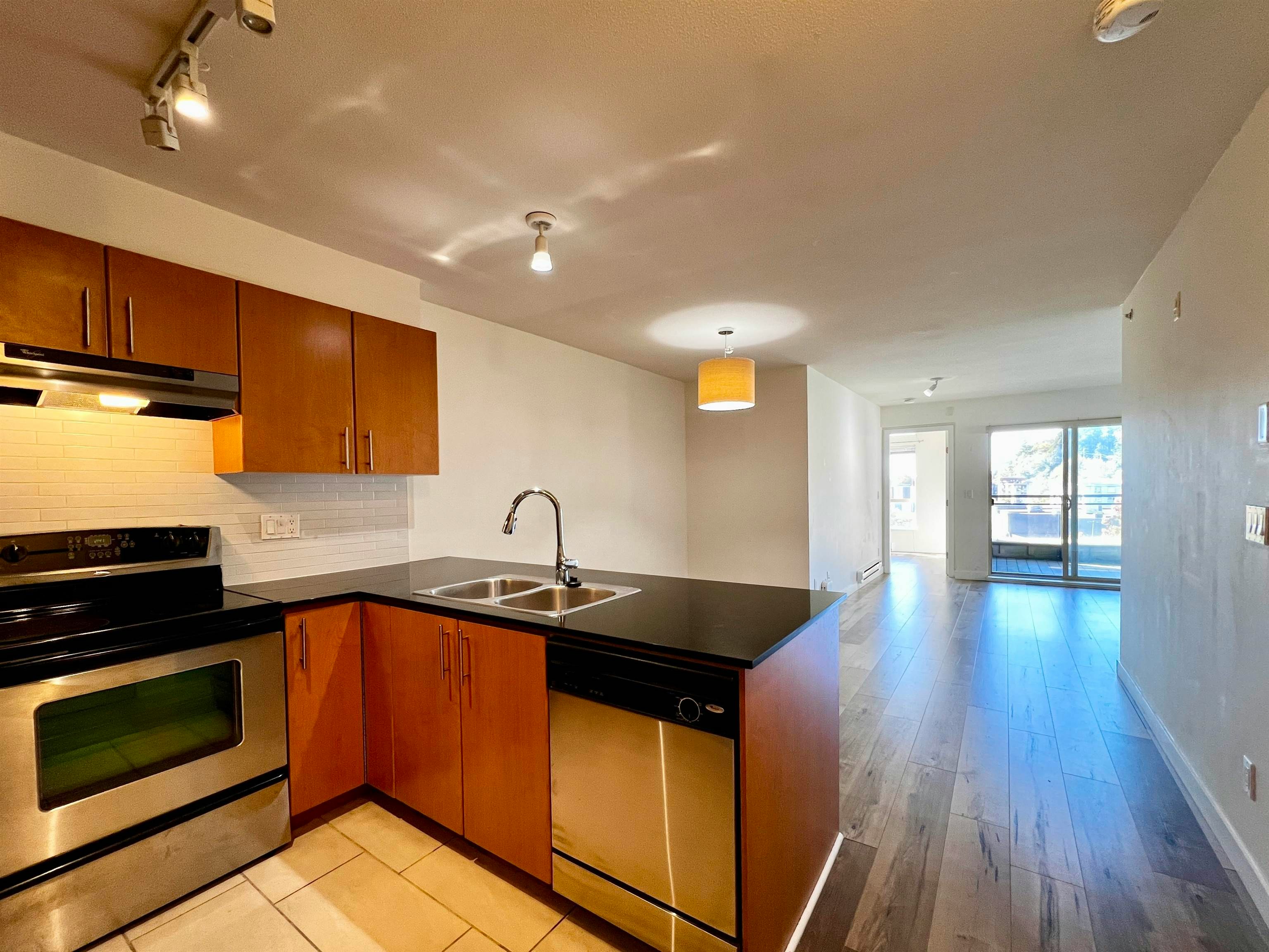 408-1633 Mackay Avenue, North Vancouver, BC, V7P 0A2