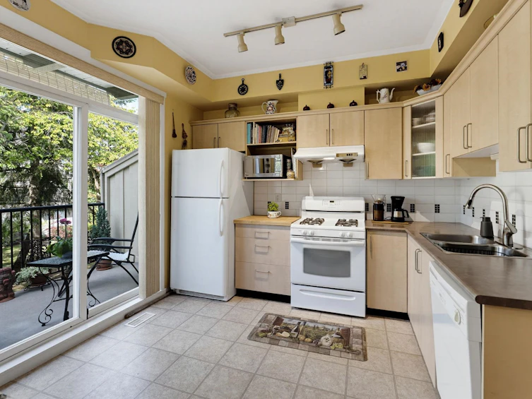 34-6300 Alder Street, Richmond, BC, V6Y 4G5 - 13