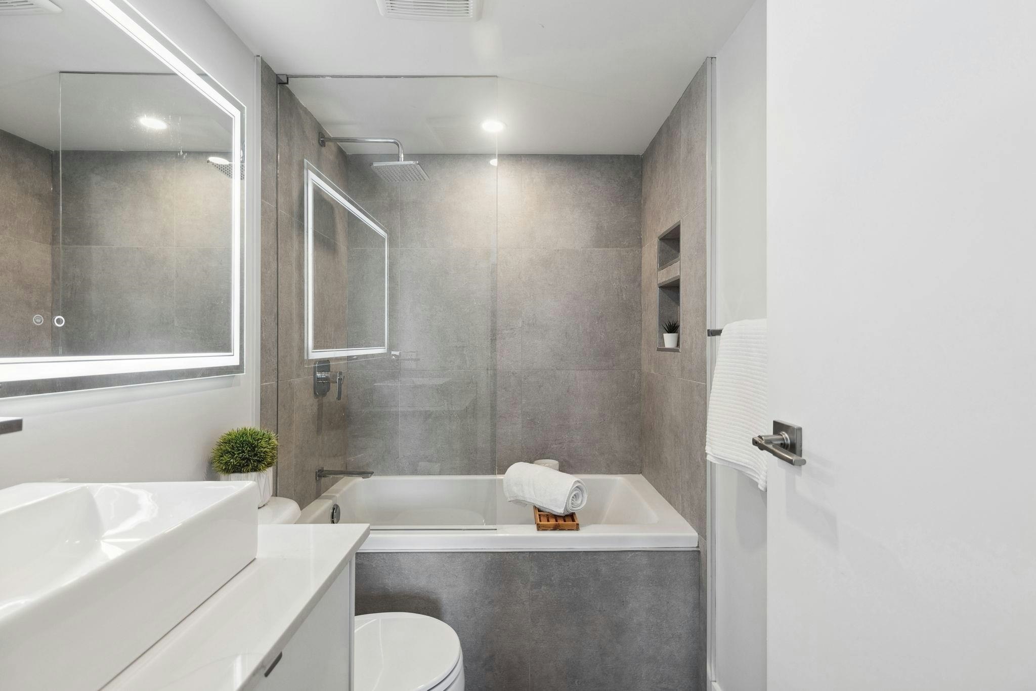 2406-1155 Seymour Street, Vancouver, BC, V6B 1K2 - 19