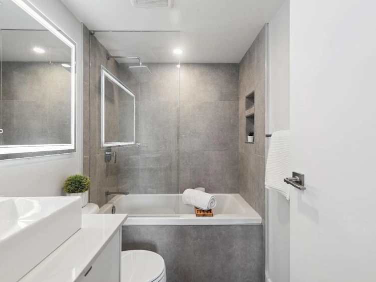 2406-1155 Seymour Street, Vancouver, BC, V6B 1K2 - 19