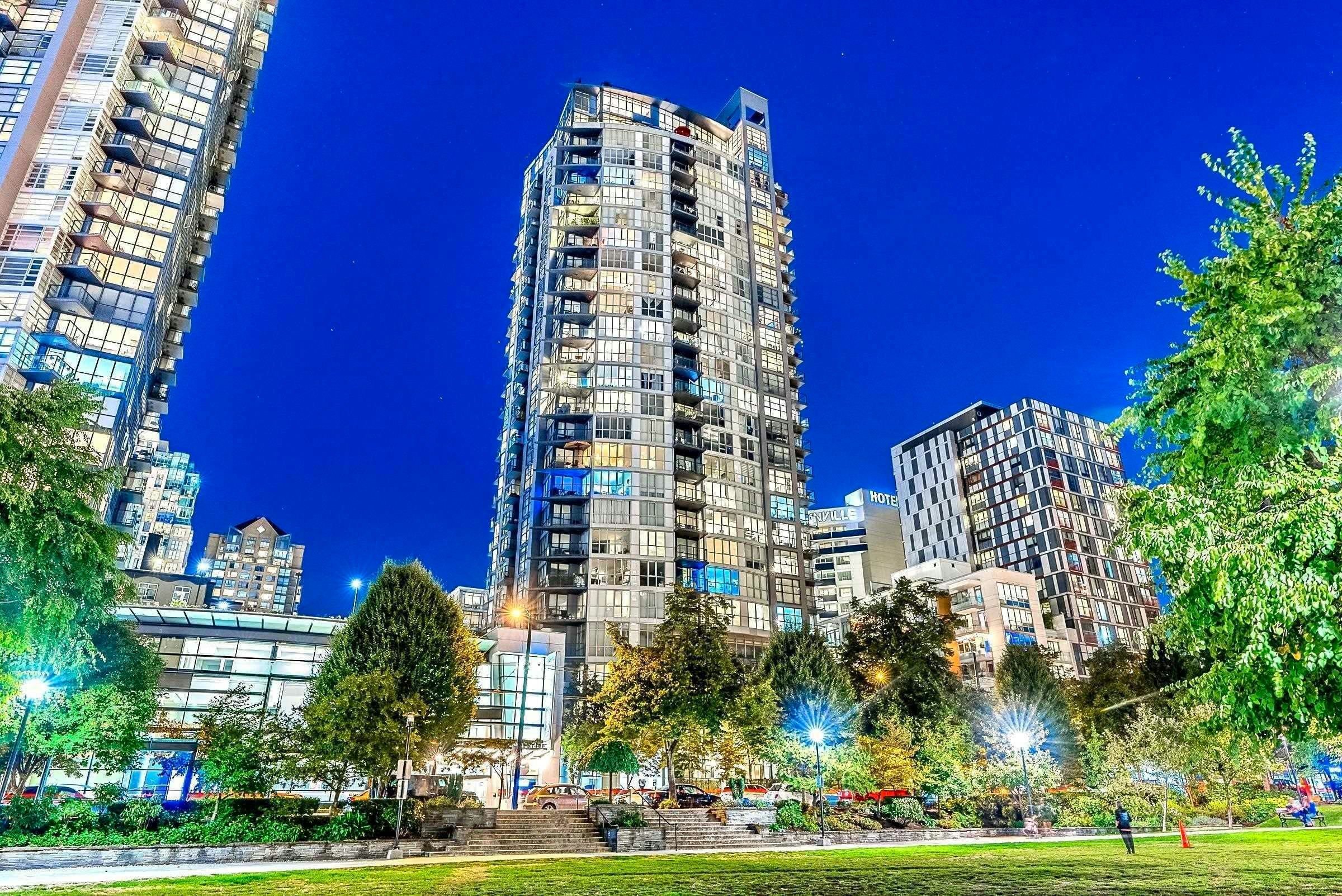 2406-1155 Seymour Street, Vancouver, BC, V6B 1K2 - 40