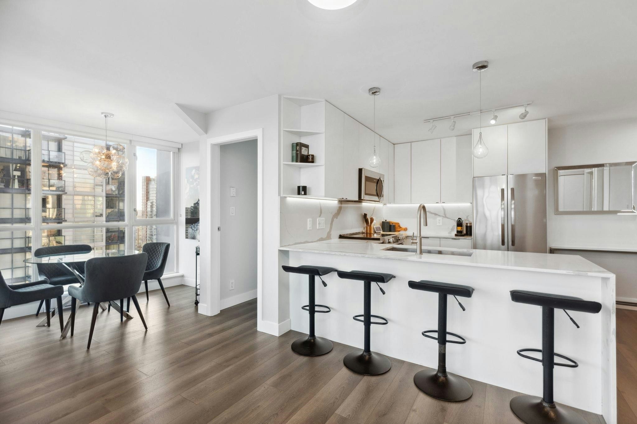2406-1155 Seymour Street, Vancouver, BC, V6B 1K2 - 6