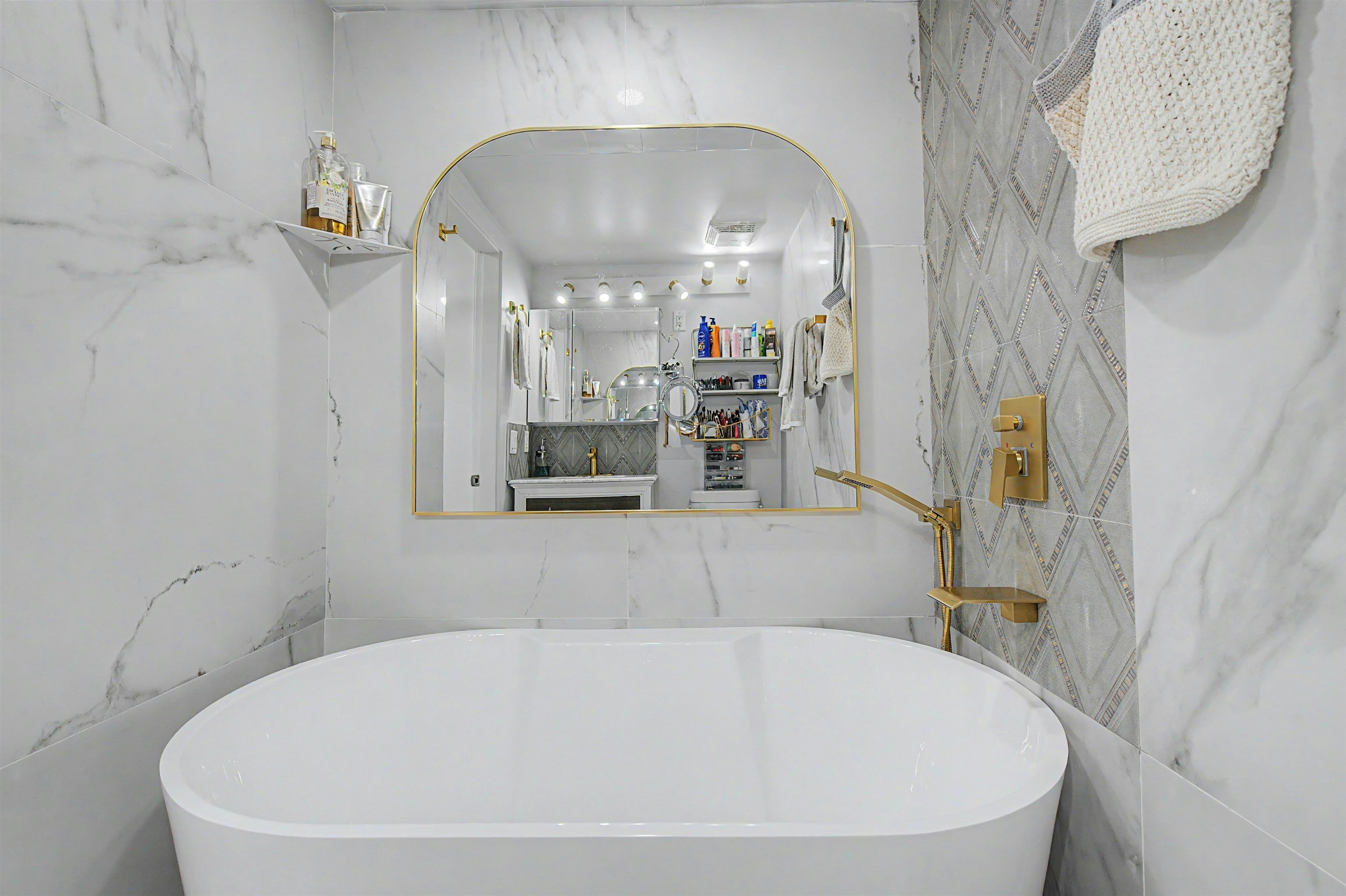 1115 Elm Street, Surrey, BC, V4B 3R9 - 25