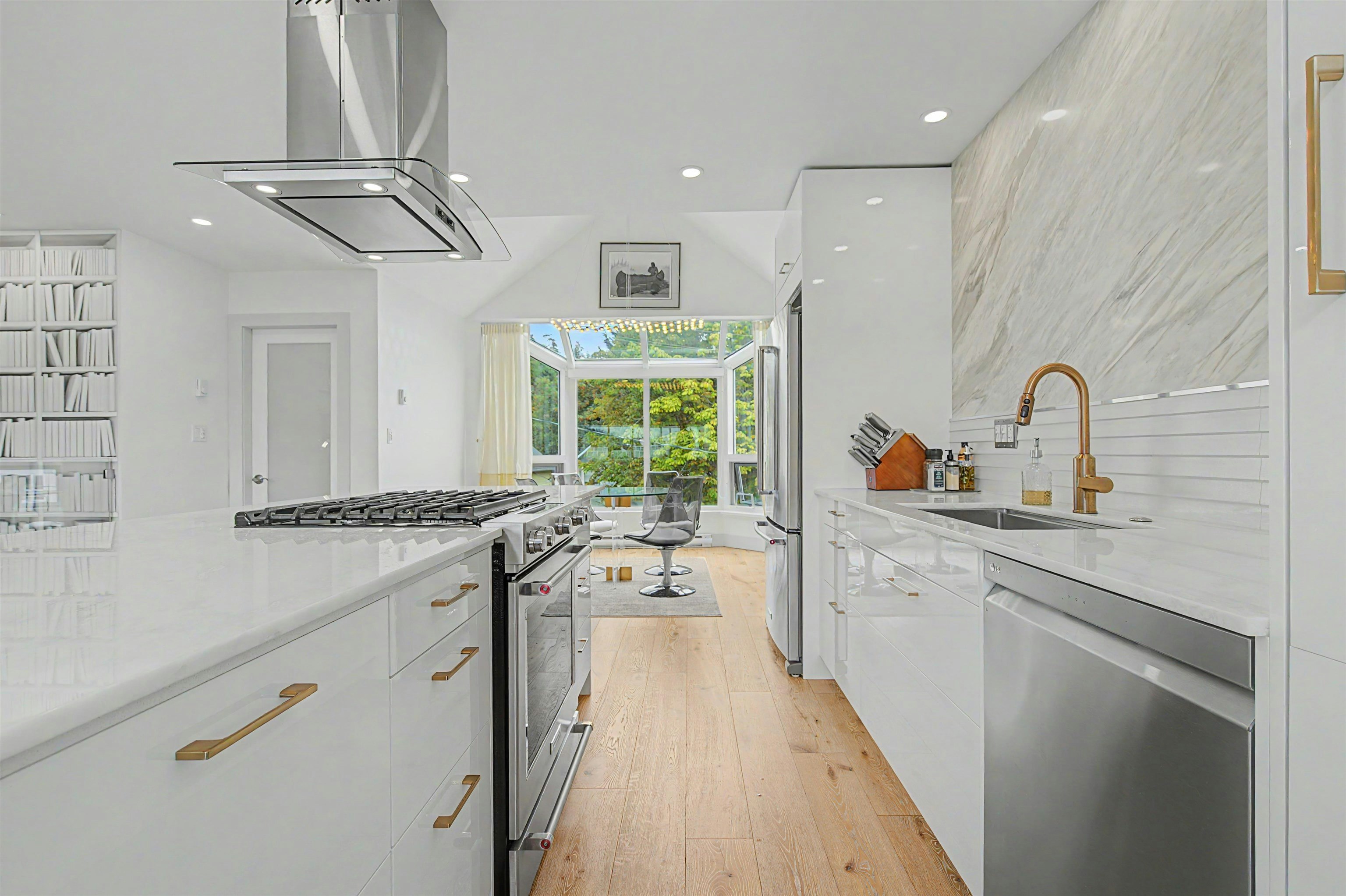 1115 Elm Street, Surrey, BC, V4B 3R9 - 9