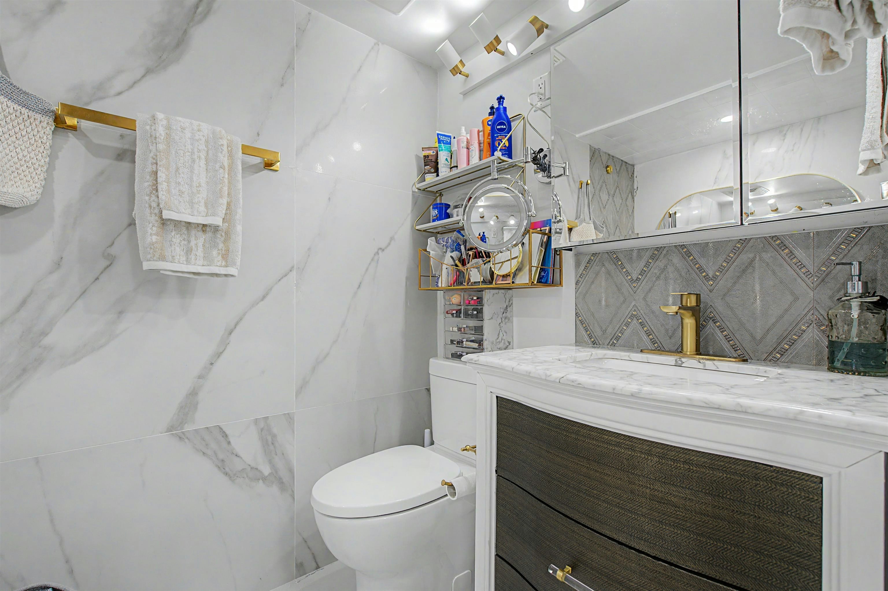 1115 Elm Street, Surrey, BC, V4B 3R9 - 26