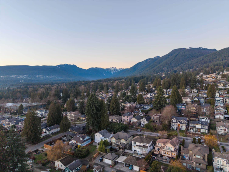 5-115 W Queens Road, North Vancouver, BC, V7N 2K4 - 24