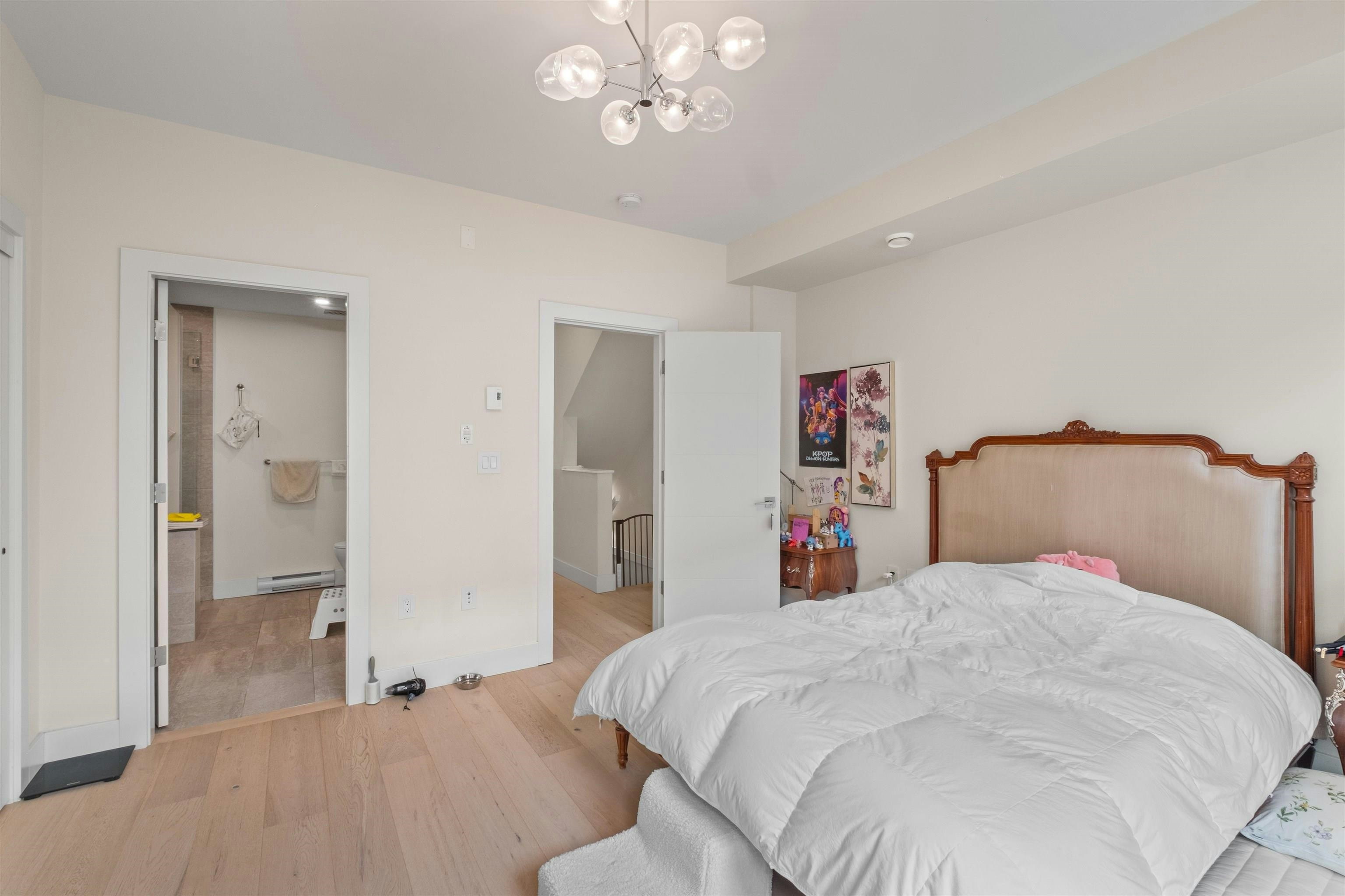 5-115 W Queens Road, North Vancouver, BC, V7N 2K4 - 12