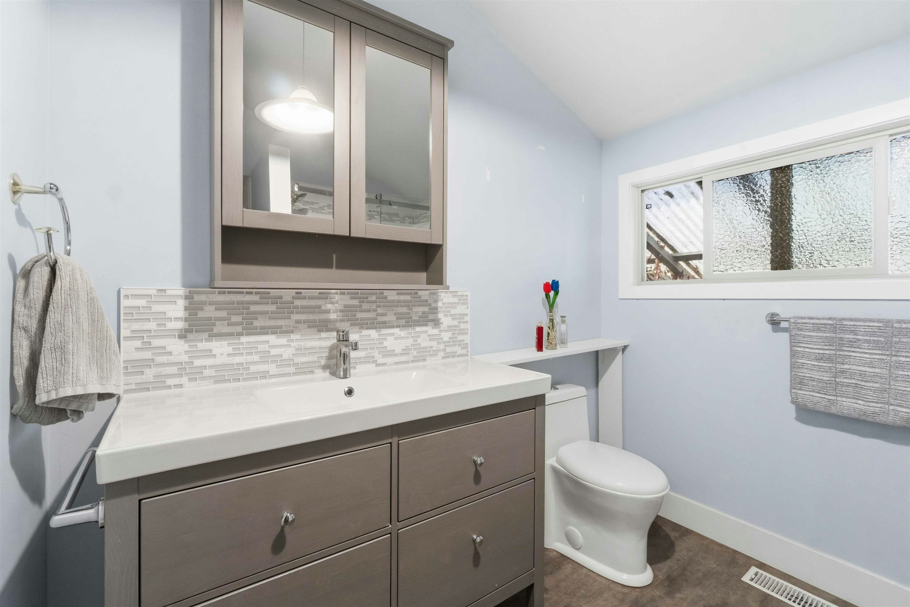 205 Fourth Avenue, New Westminster, BC, V3L 1N5 - 15