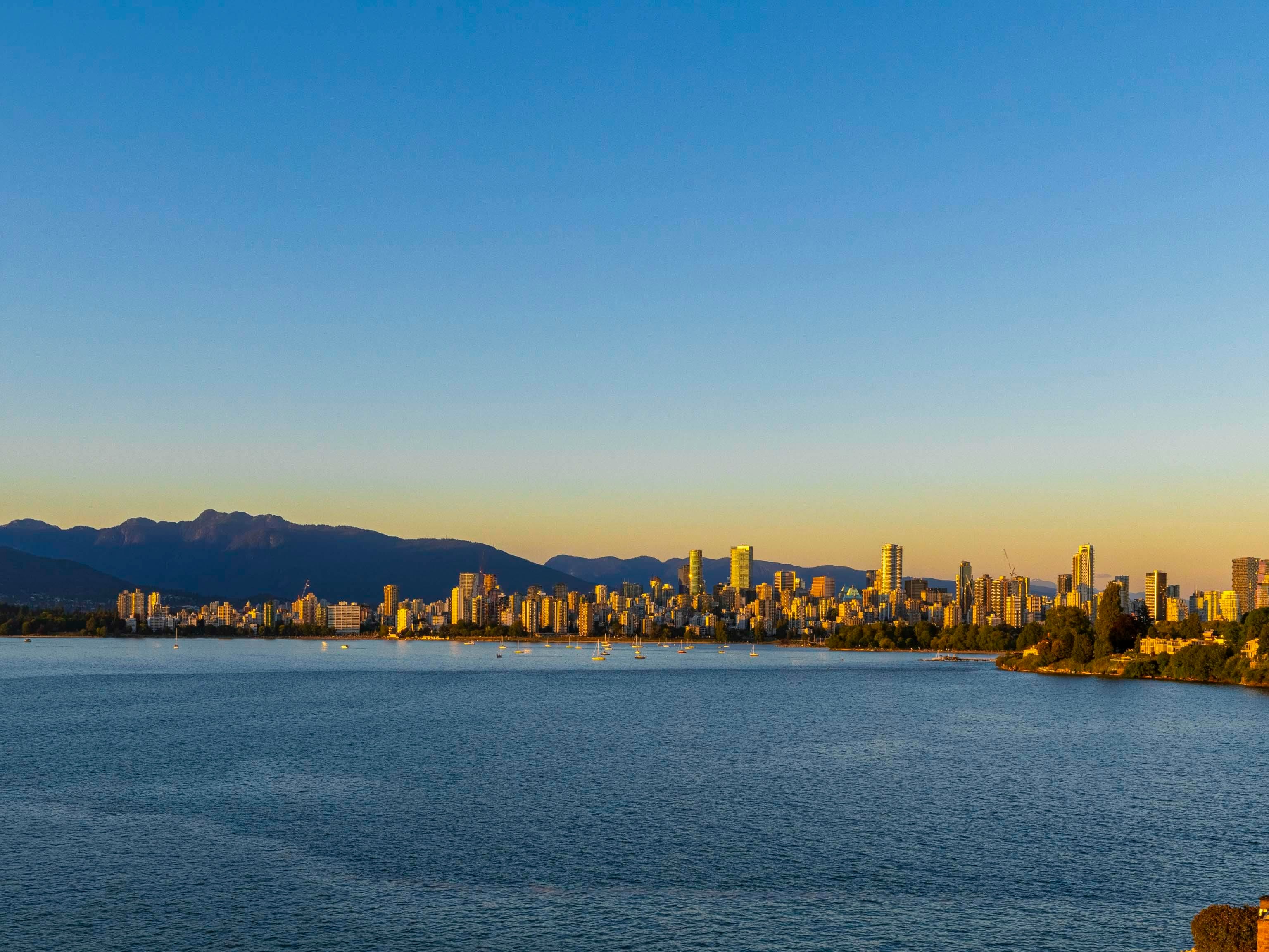 3305 Point Grey Road, Vancouver, BC, V6R 1A4 - 36