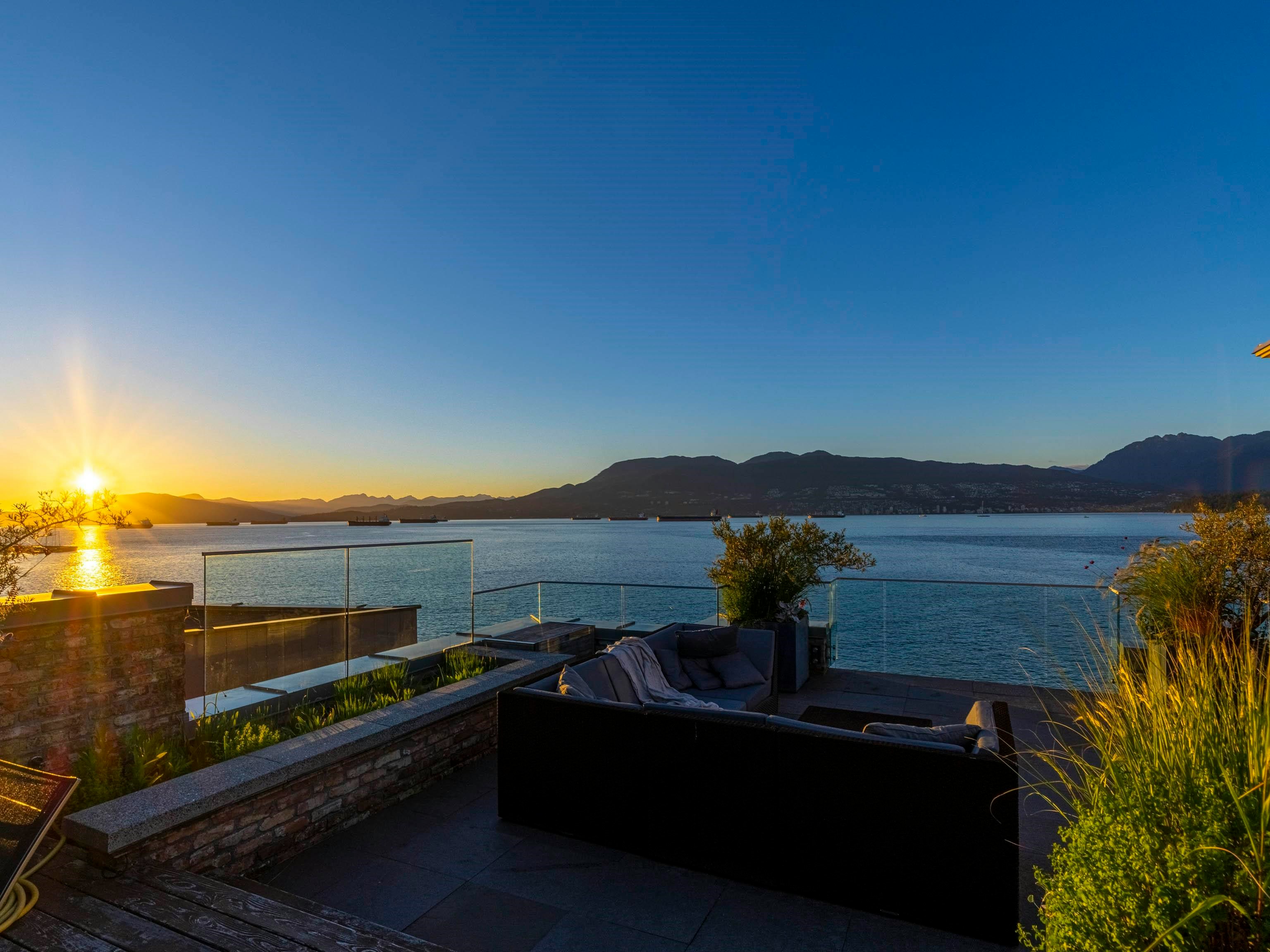 3305 Point Grey Road, Vancouver, BC, V6R 1A4 - 35