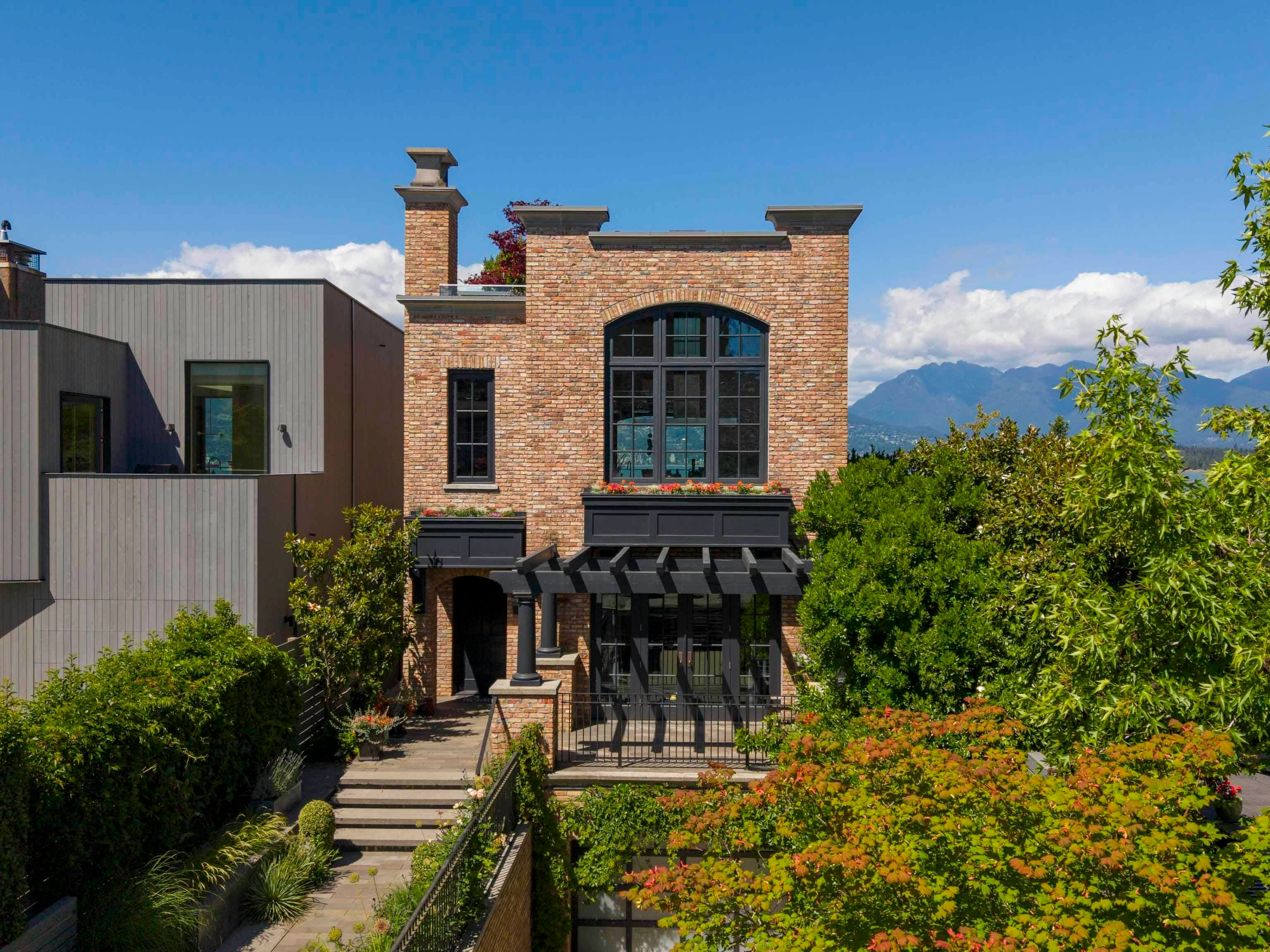 3305 Point Grey Road, Vancouver, BC, V6R 1A4 - 26
