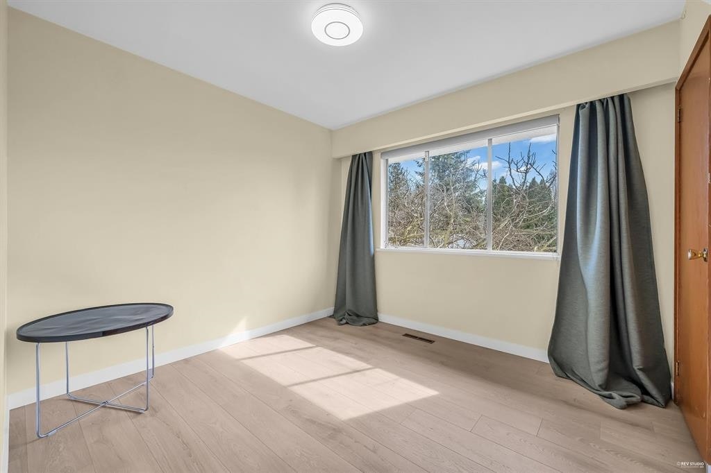 8620 Camden Crescent, Richmond, BC, V7C 3G4 - 12