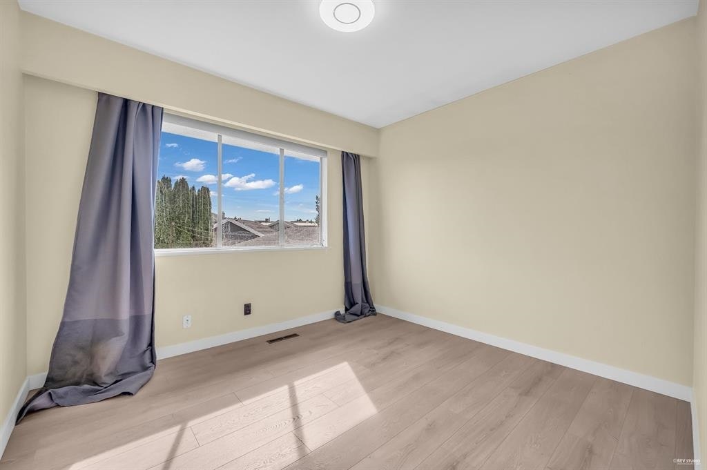 8620 Camden Crescent, Richmond, BC, V7C 3G4 - 13