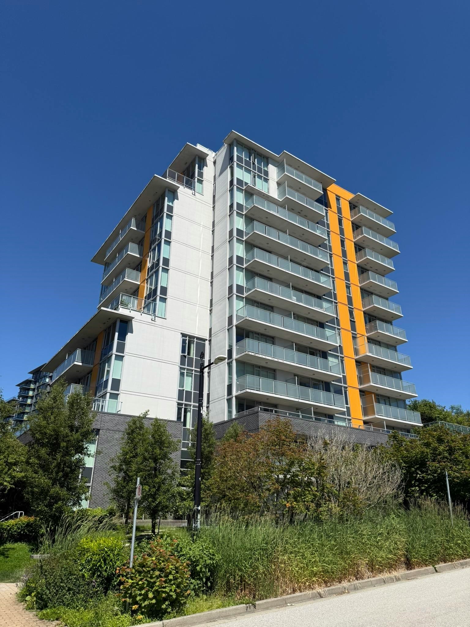 507-9025 Highland Court, Burnaby, BC, V5A 0A8