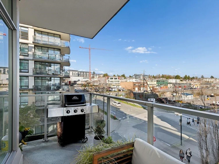 409-185 Victory Ship Way, North Vancouver, BC, V7L 0G2 - 27
