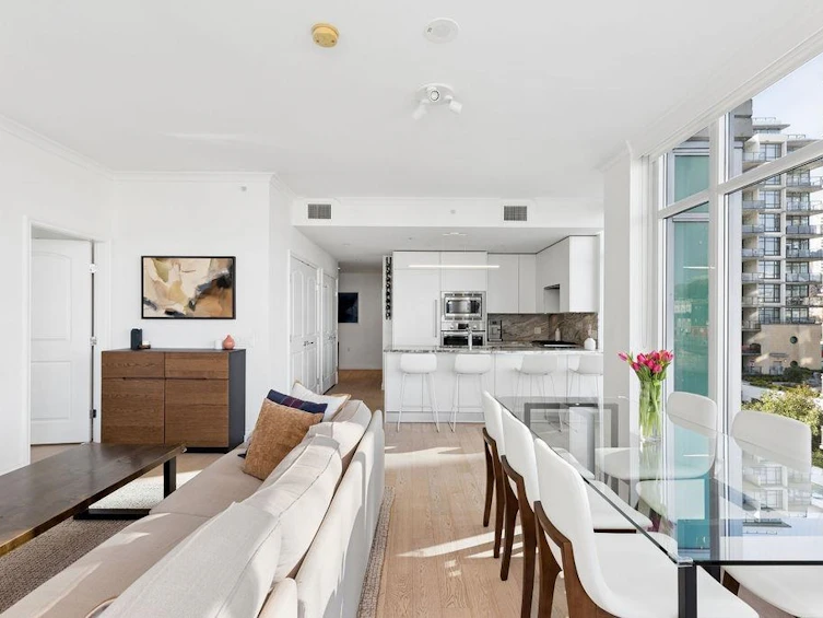409-185 Victory Ship Way, North Vancouver, BC, V7L 0G2 - 12