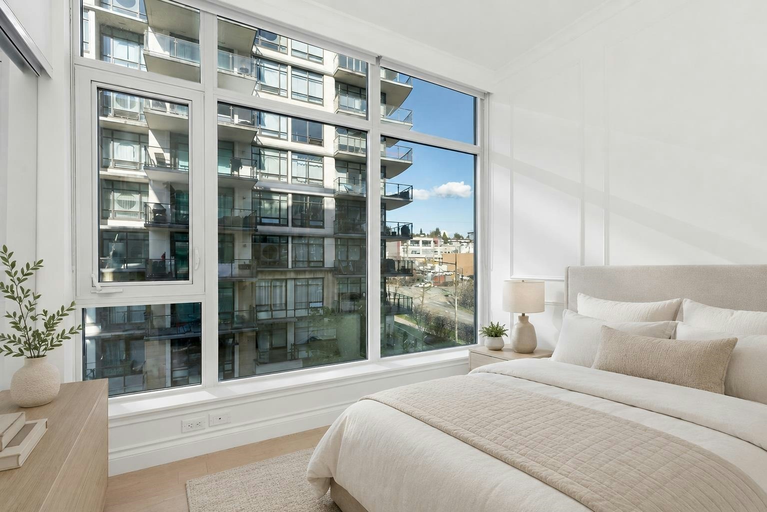 409-185 Victory Ship Way, North Vancouver, BC, V7L 0G2 - 22