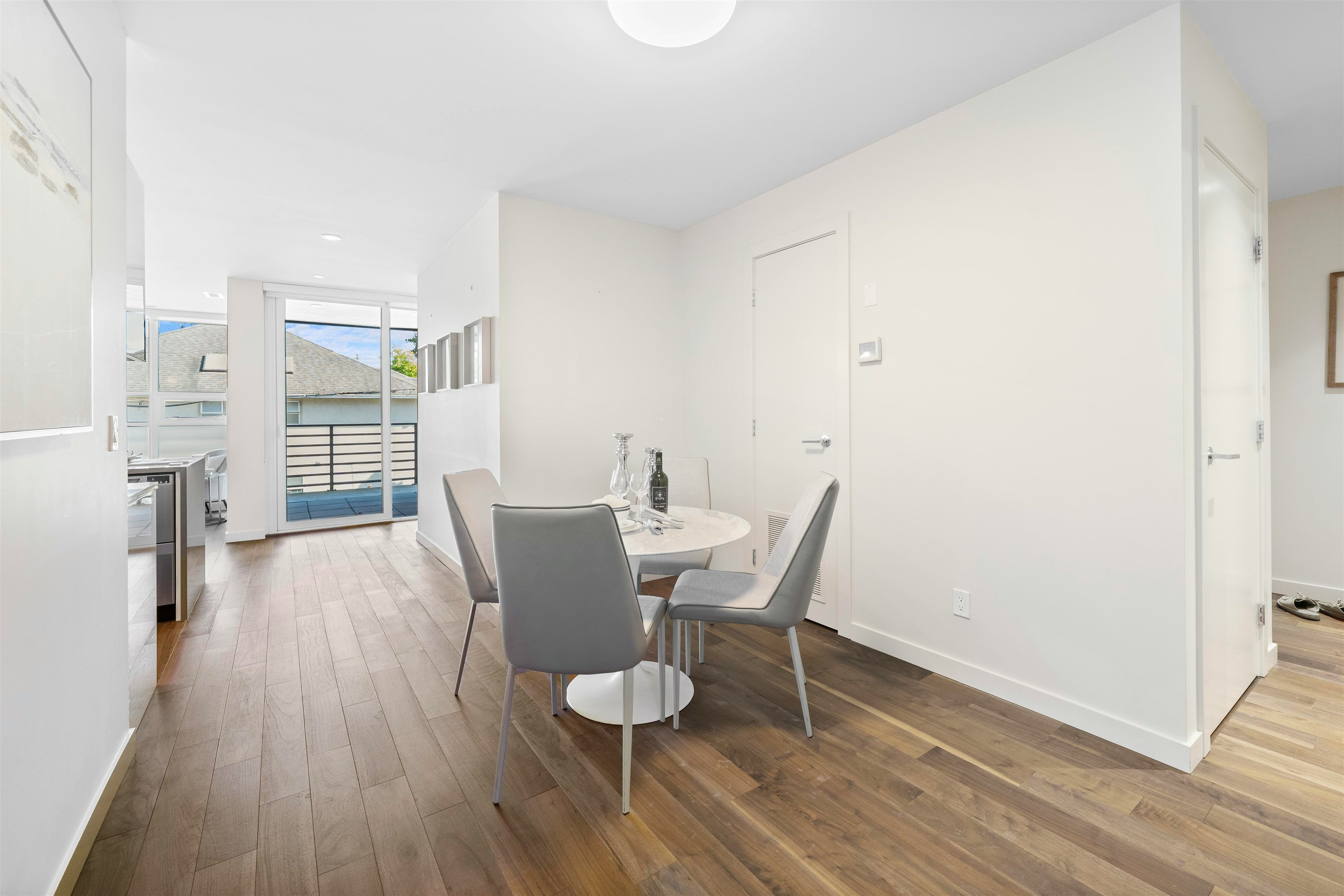 203-2095 W 44th Avenue, Vancouver, BC, V6M 2G1 - 11