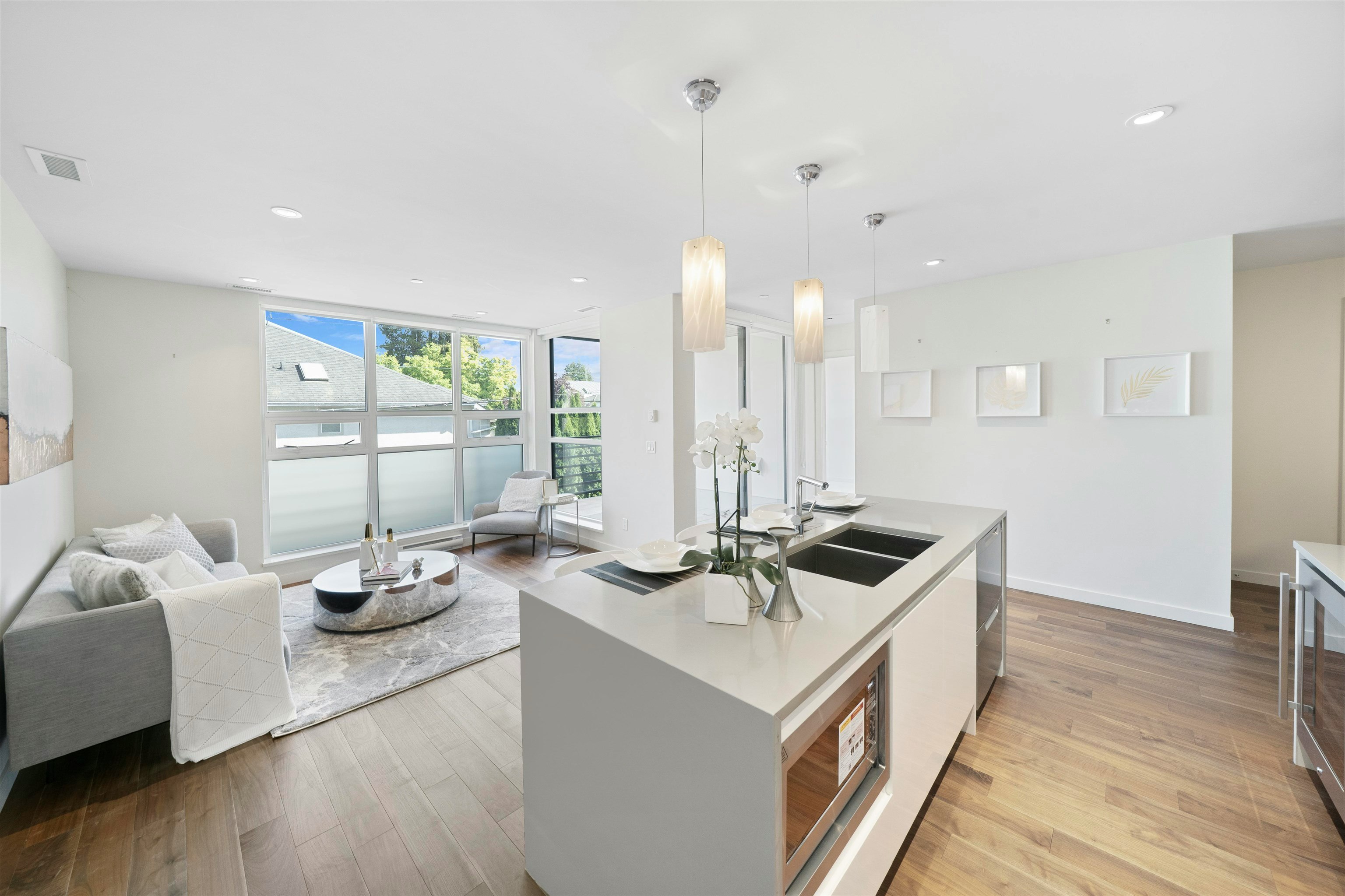 203-2095 W 44th Avenue, Vancouver, BC, V6M 2G1 - 7