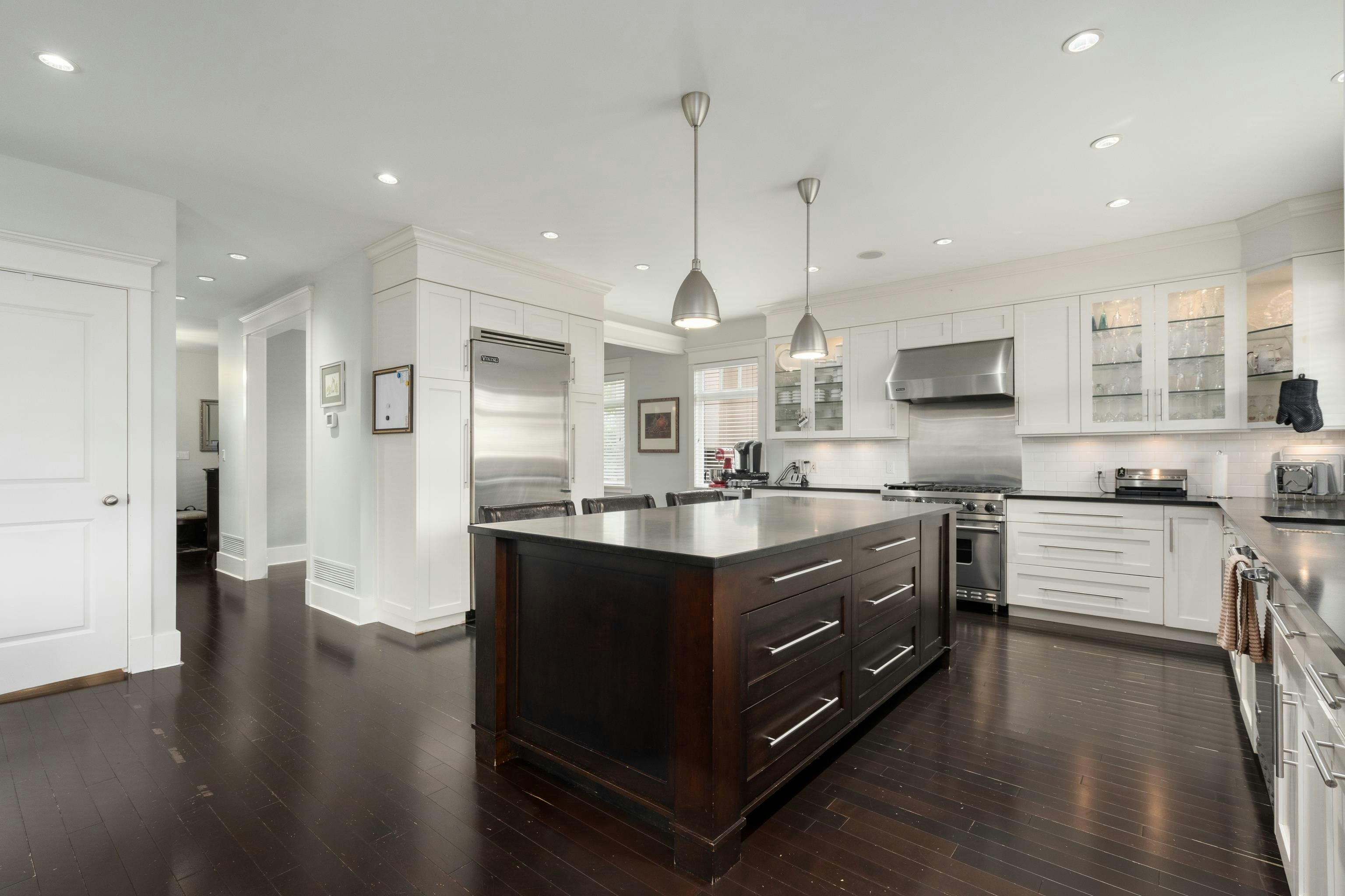 3955 Dundas Street - 4