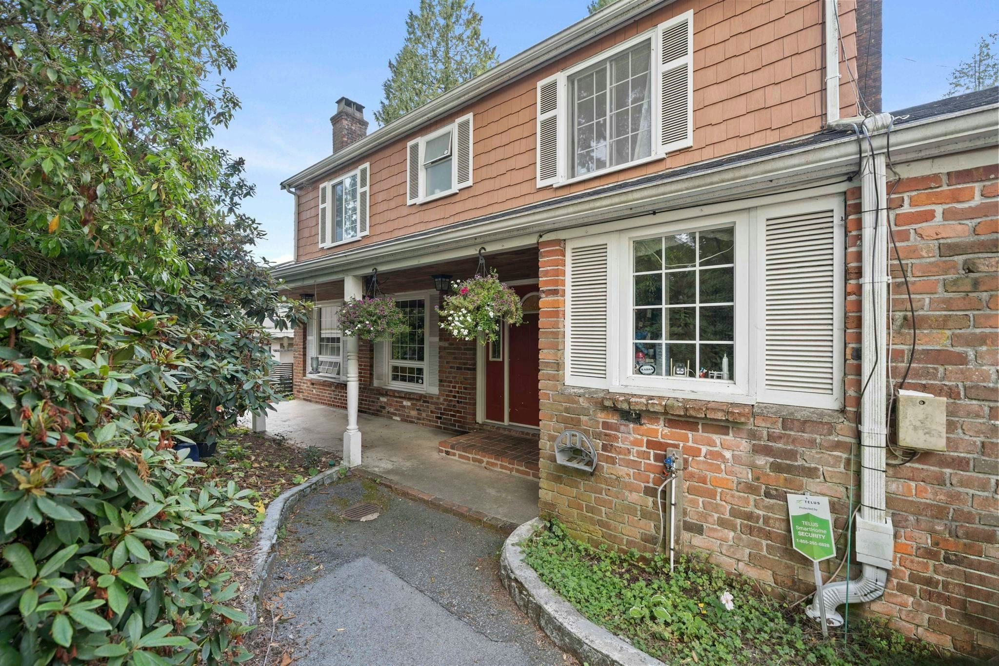 416 Fairway Street - 2